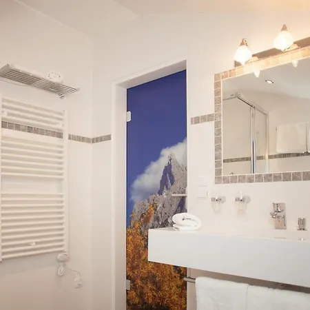 酒店 Groebl-alm 米滕瓦尔德