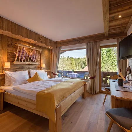 Groebl-alm 酒店 3*