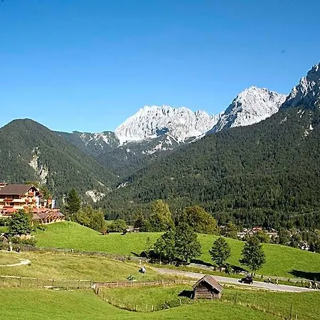 Groebl-alm 3*